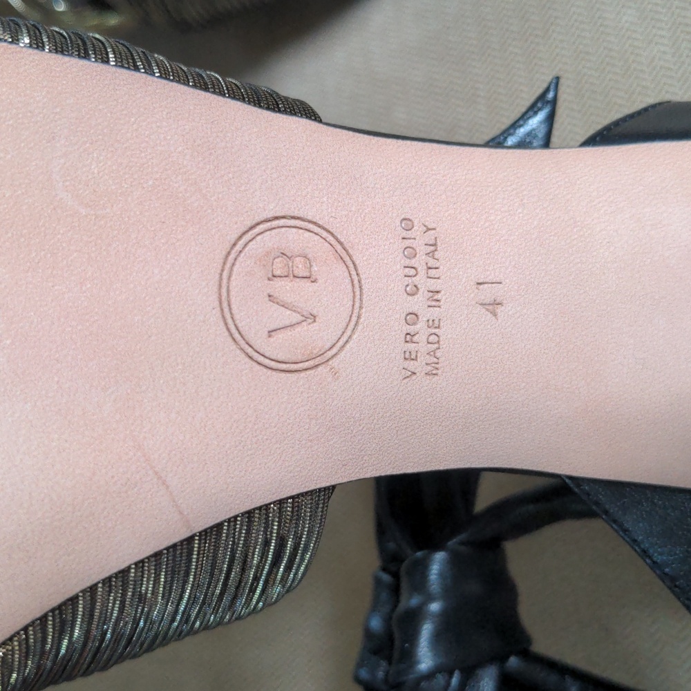 NWOT Veronica Beard Calida 4.25" Sandal Heel in Gold/Black Size 41 - Picture 9 of 10